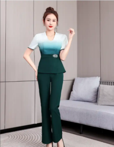 TCM Masseuse Guangzhou Blood-Activating Meridian Foot Bath Therapist – Li Wenwen / 李文文
